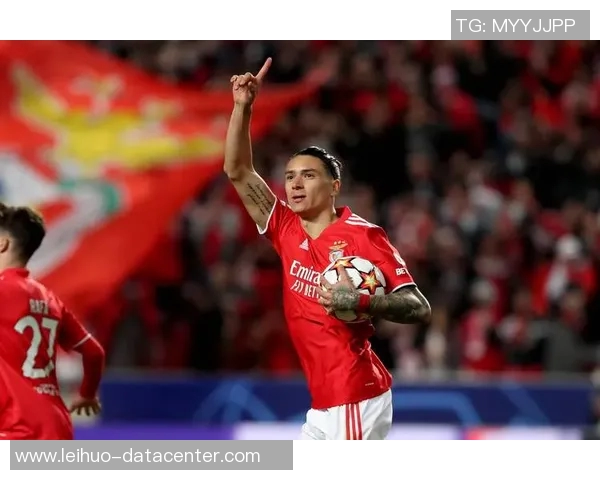 德甲激战：巴黎圣日耳曼大胜本菲卡引发全场惊叹赛后深度解析