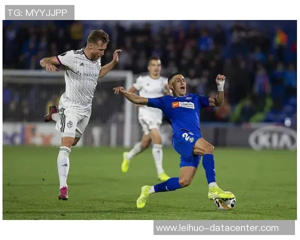 足总杯激战巴萨与里昂握手言和数据分析揭示比赛精彩瞬间