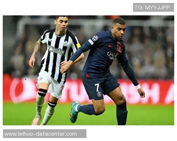 世界杯激战：AC米兰与巴黎圣日耳曼平局后点球大战精彩回顾与战术分析